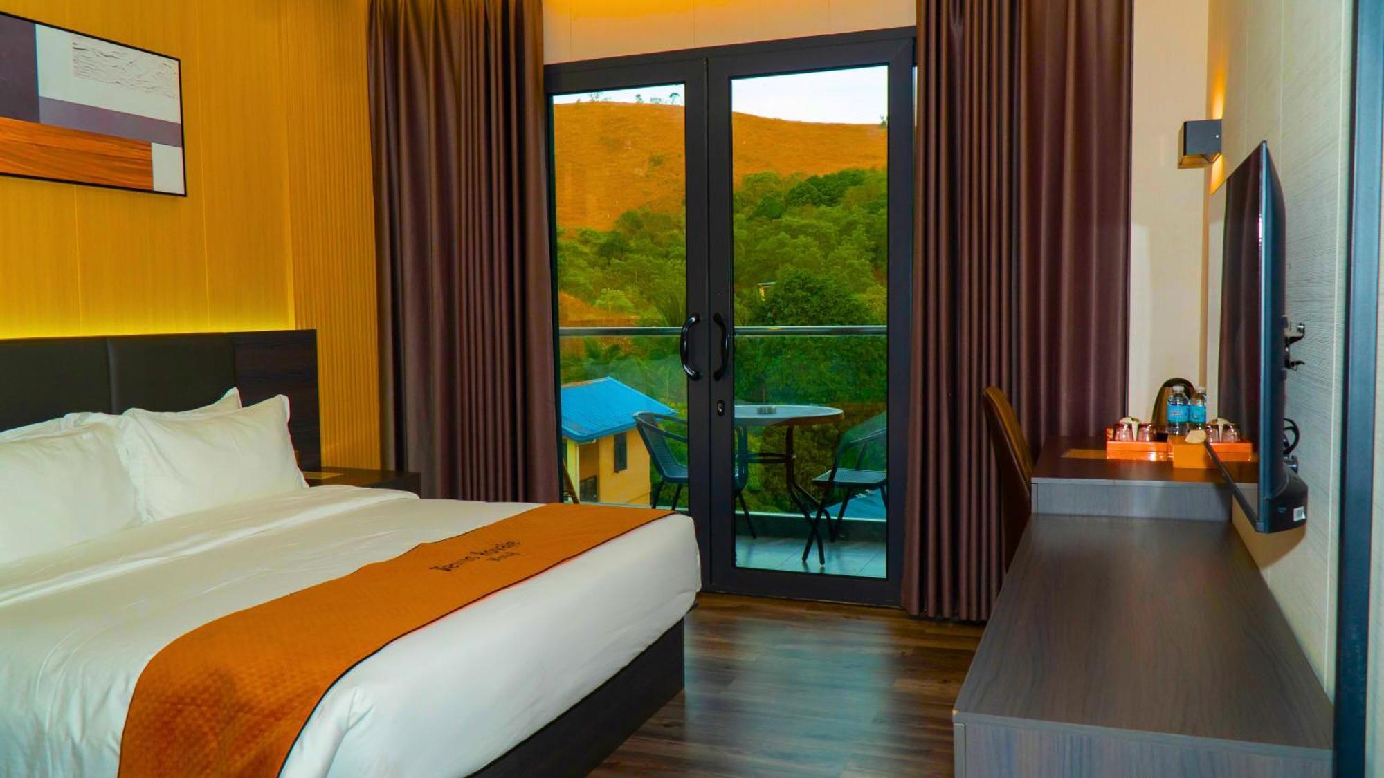 Hotel Venus Royale 5*
